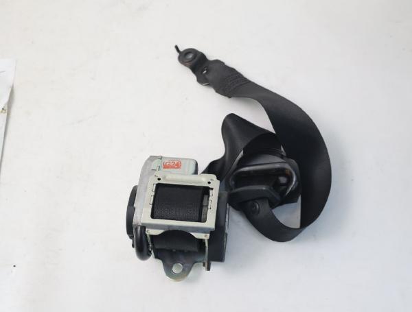 Sicherheitsgurt vorn rechts 2118600286 Mercedes CLS C219