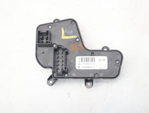 Schalter Sitz 2198200110 Mercedes CLS C219