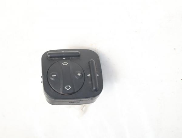 Schalter Sitz 2118000878 Mercedes CLS C219