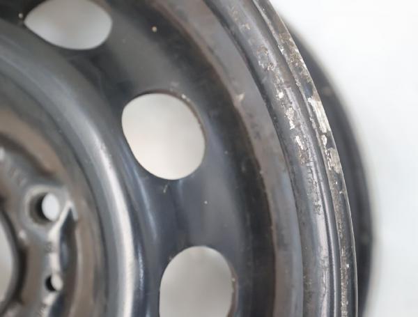 Felge Alu/Leichtmetall vorn rechts 1093823 BMW 3er E46