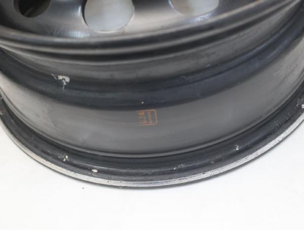 Felge Alu/Leichtmetall vorn links 1093823 BMW 3er E46