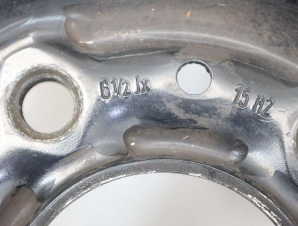 Felge Alu/Leichtmetall vorn links 1093823 BMW 3er E46