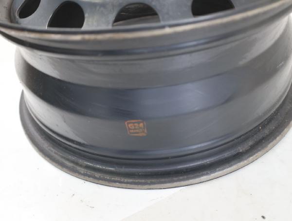 Felge Stahl vorn rechts SRD154301 BMW 3er E46