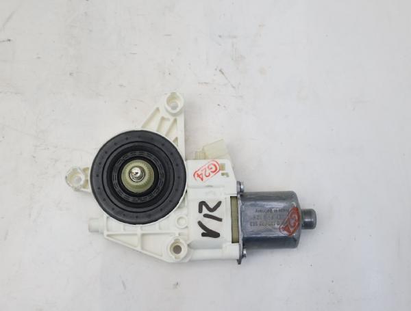 Fensterheber-Motor vorn rechts 2048200242 Mercedes C-KLASSE W204