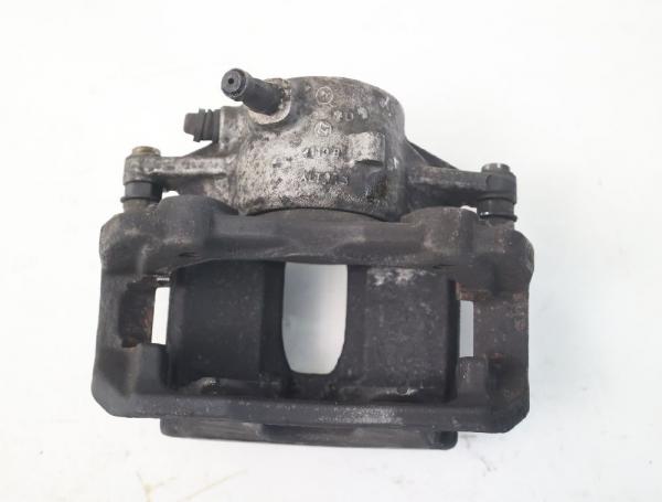 Bremssattel vorn rechts 2044212481 Mercedes C-KLASSE W204