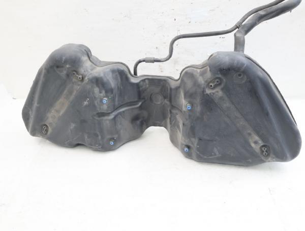 Kraftstofftank 2044703702 Mercedes C-KLASSE W204
