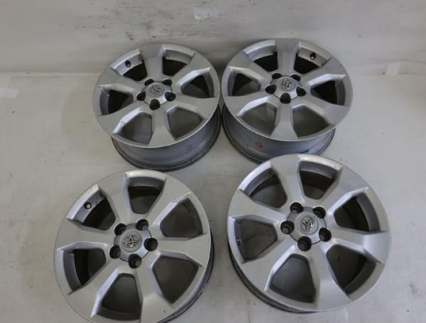 Felgensatz 4261142380 Toyota RAV 4 III A3