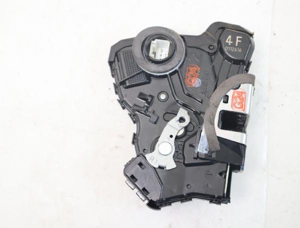 Türschloß vorn rechts 6903042221 Toyota RAV 4 III A3