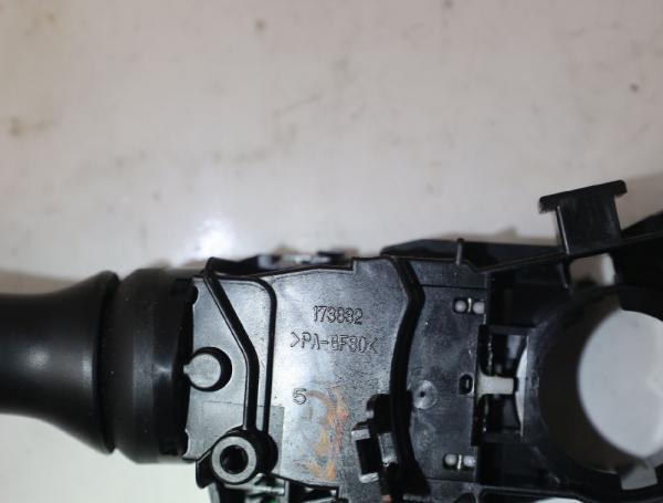 Schalter Blinker 8414042111 Toyota RAV 4 III A3