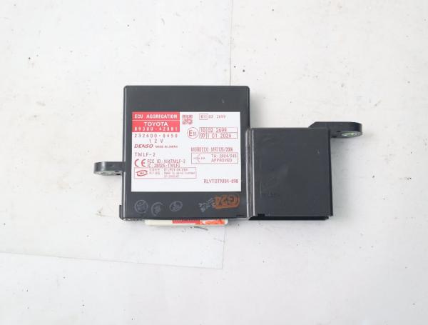 Steuergerät Karosserie 8930042081 Toyota RAV 4 III A3