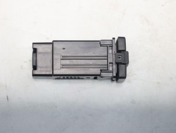 Schalter Sitzheizung 8475142040 Toyota RAV 4 III A3
