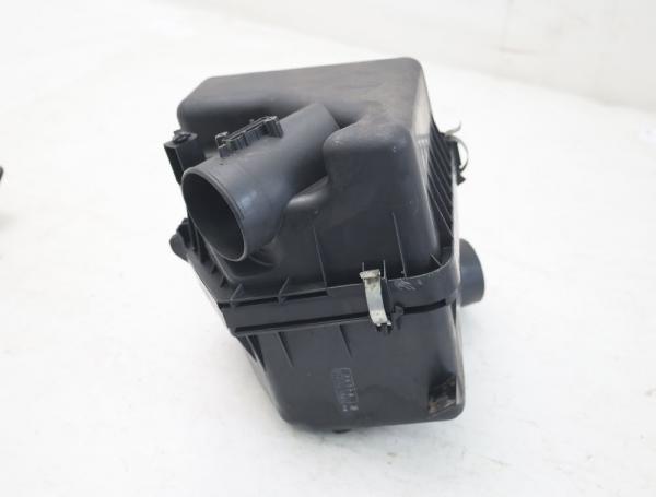 Luftfiltergehäuse 1770026360 Toyota RAV 4 III A3