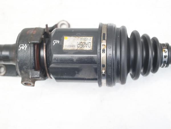 Antriebswelle vorn rechts 4303042100 Toyota RAV 4 III A3
