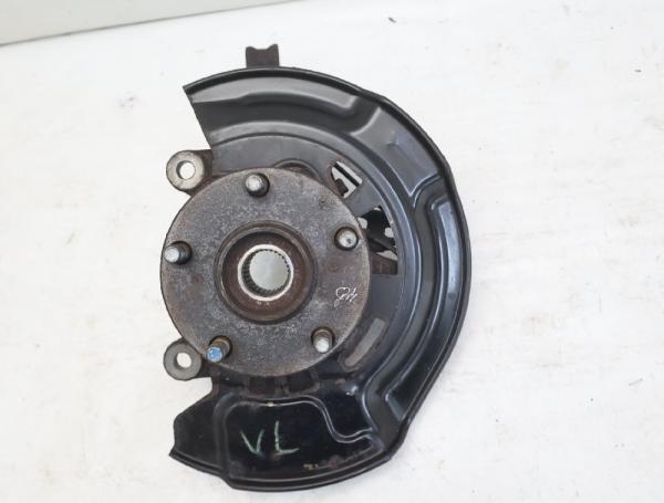 Achsschenkel vorn links 4321242080 Toyota RAV 4 III A3