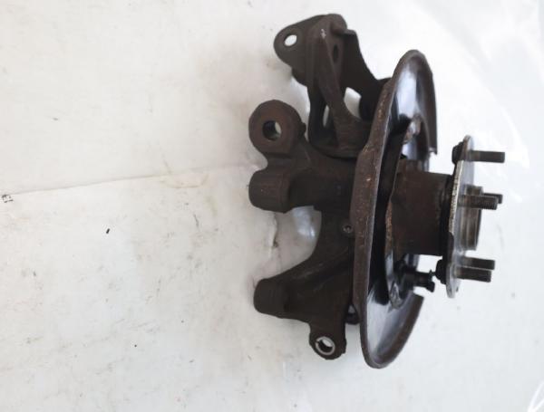 Achsschenkel hinten rechts 4230442020 Toyota RAV 4 III A3