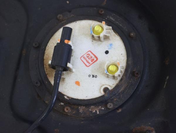 Kraftstofftank 7700142163 Toyota RAV 4 III A3