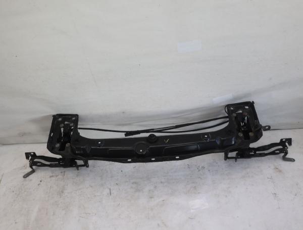 Schloßträger 5164724578613 BMW 1er F21
