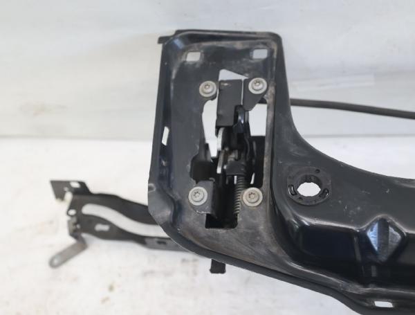 Schloßträger 5164724578613 BMW 1er F21