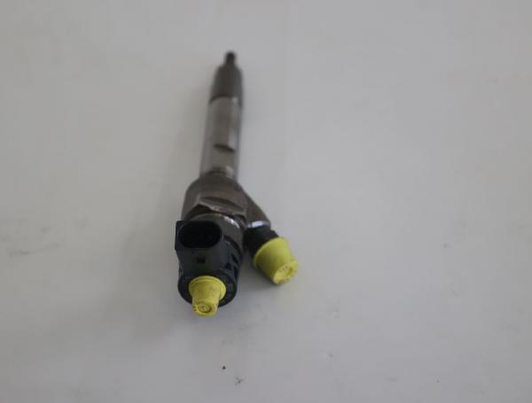 Einspritzduese (Diesel) Zylinder 3 0445110598 BMW 1er F21