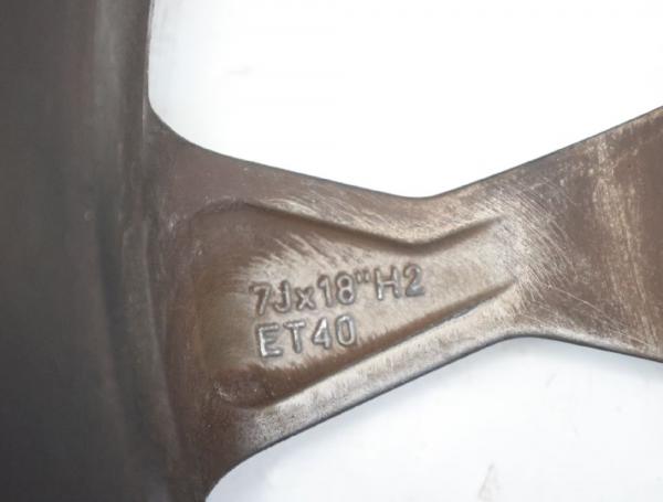 Felge Alu/Leichtmetall hinten rechts 735625316 Fiat 500 X 334