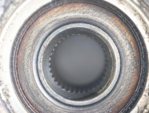Achsschenkel vorn links 5Q0407253C VW PASSAT Variant B8