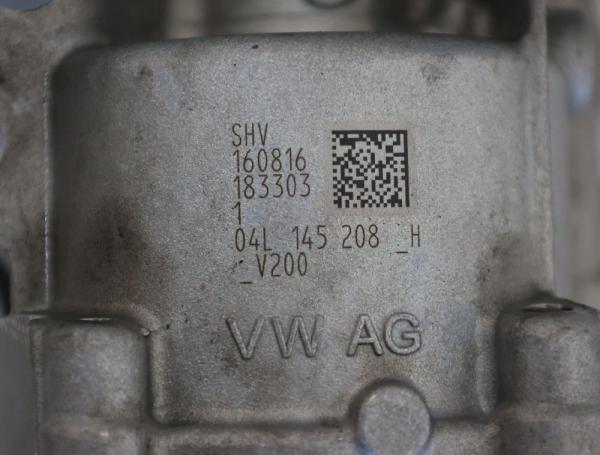 Oelpumpe 04L145208H VW PASSAT Variant B8