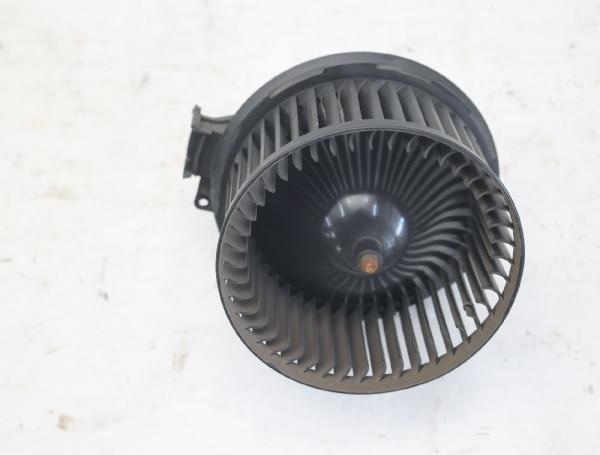Heizgebläsemotor VP8E2H18456AB Ford FIESTA 6 JA