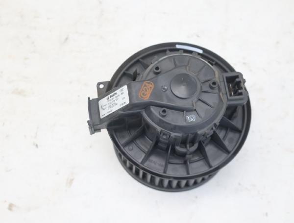Heizgebläsemotor VP8E2H18456AB Ford FIESTA 6 JA
