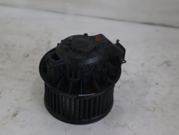 Heizgebläsemotor VP8E2H18456AB Ford FIESTA 6 JA