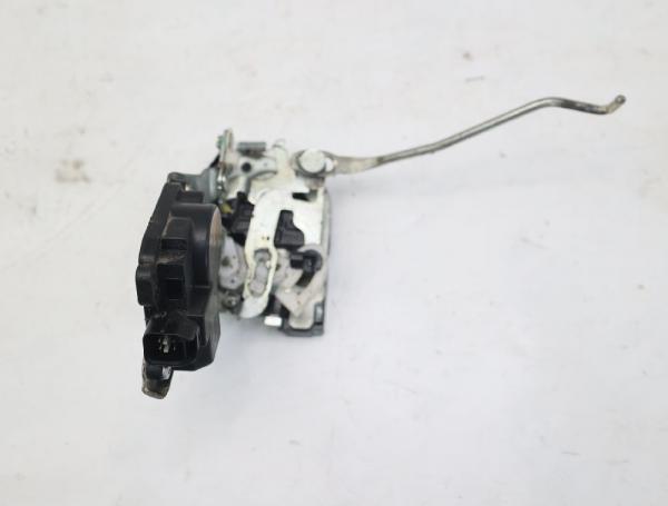 Türschloß vorn links 8220281A21 Suzuki JIMNY FJ