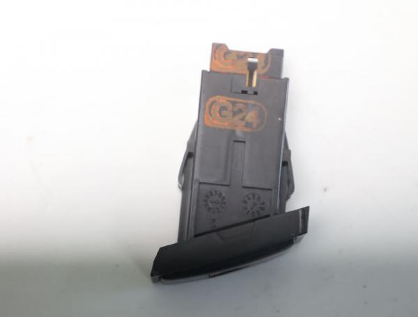 Schalter Warnblink 3743059J10 Suzuki JIMNY FJ