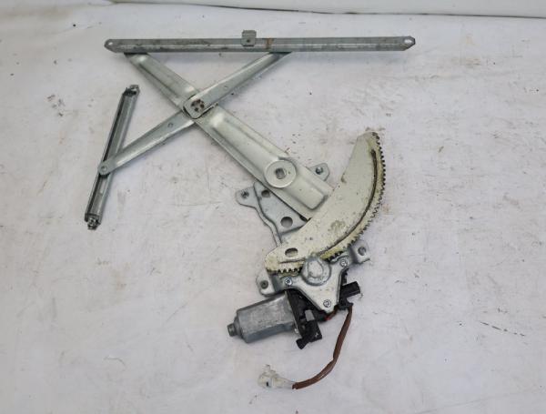 Fensterheber elektrisch 3trg. vorn links 8340281A10 Suzuki JIMNY FJ