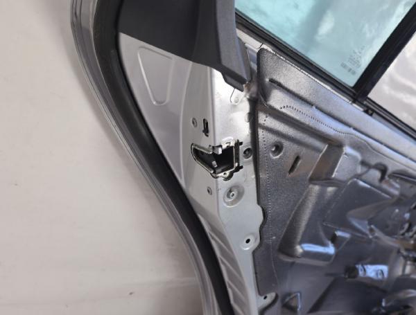 Tür hinten links 2117300305 Mercedes E-KLASSE S211