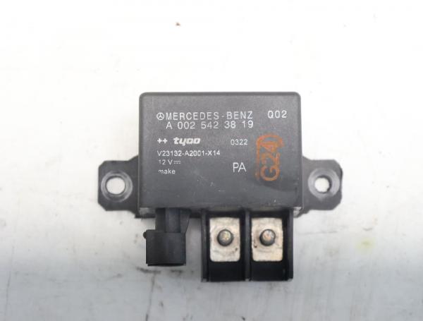 Relais 0025453819 Mercedes E-KLASSE S211