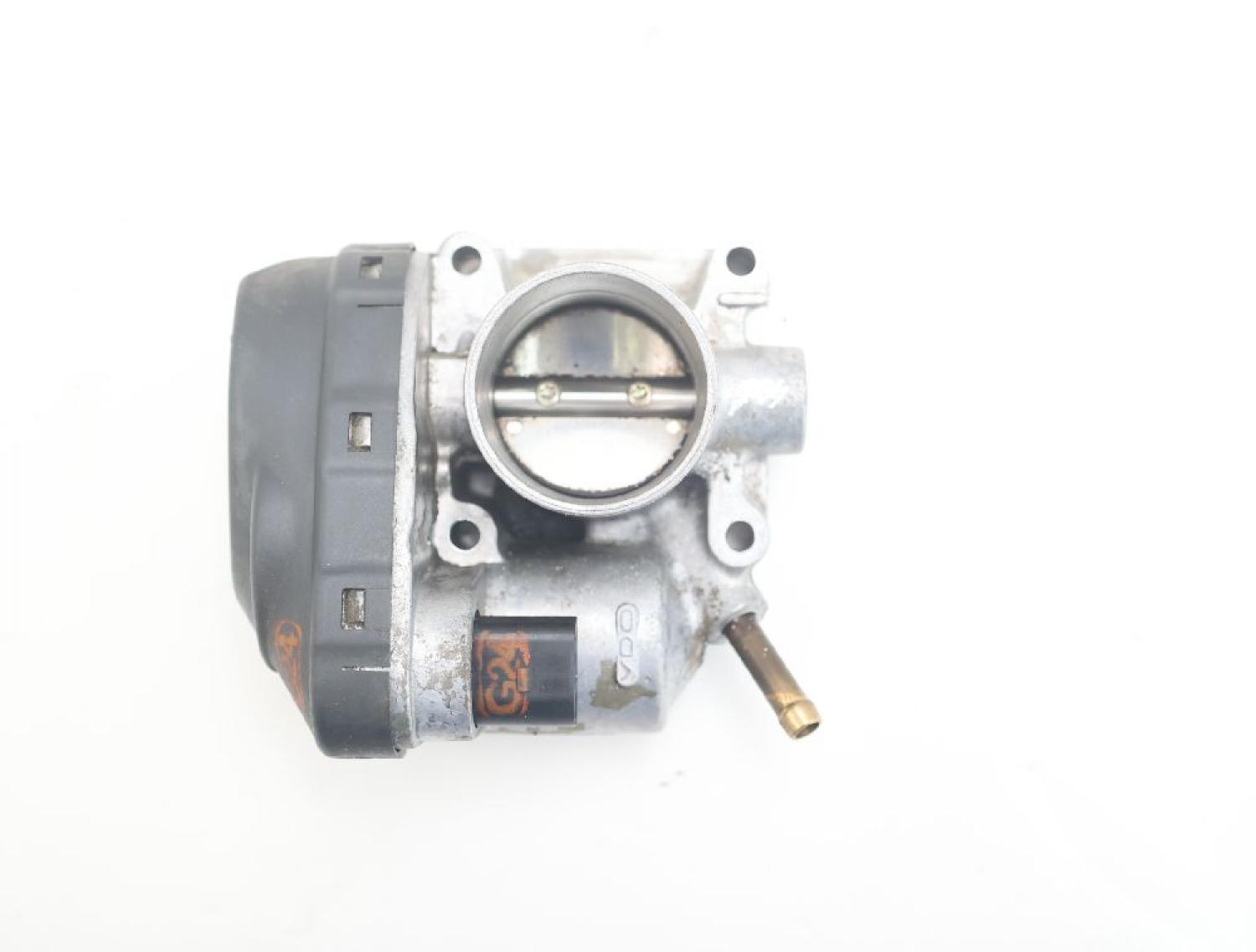 Drosselklappenstutzen 036133062 VW GOLF 4