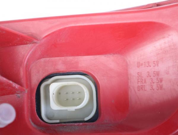 Rückleuchte links 4G9945095B Audi A6 Avant C7