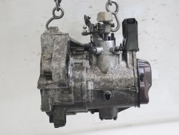 Getriebe 5 Gang 02T300054L VW POLO 4 9N