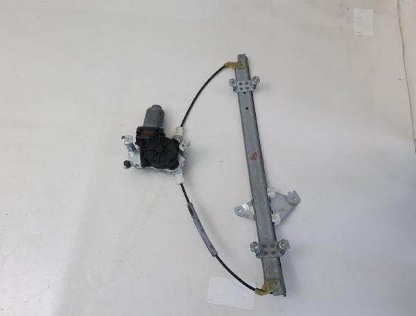 Fensterheber elektrisch vorn rechts 807004X01A Nissan PATHFINDER R51