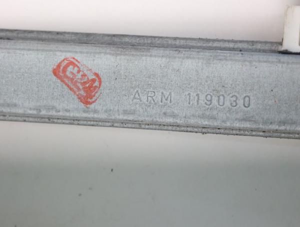 Fensterheber elektrisch vorn rechts 807004X01A Nissan PATHFINDER R51