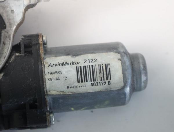 Fensterheber elektrisch vorn rechts 807004X01A Nissan PATHFINDER R51