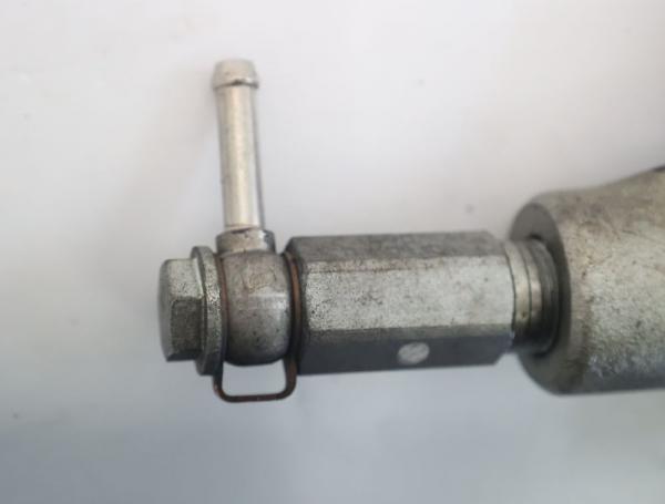 Diesel Verteilerrohr 17520EB305 Nissan PATHFINDER R51