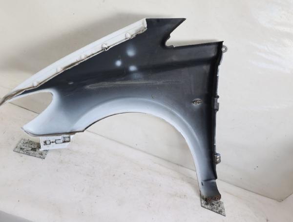 Kotflügel vorn rechts 6396304407 Mercedes VITO 2 W639