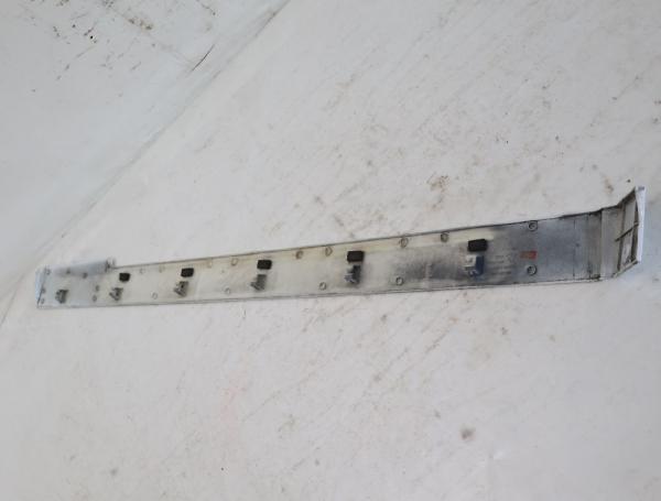 Abdeckung 6396913308 Mercedes VITO 2 W639