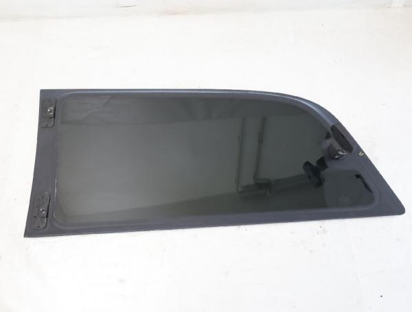 Scheibe sonstige 6396721113 Mercedes VITO 2 W639
