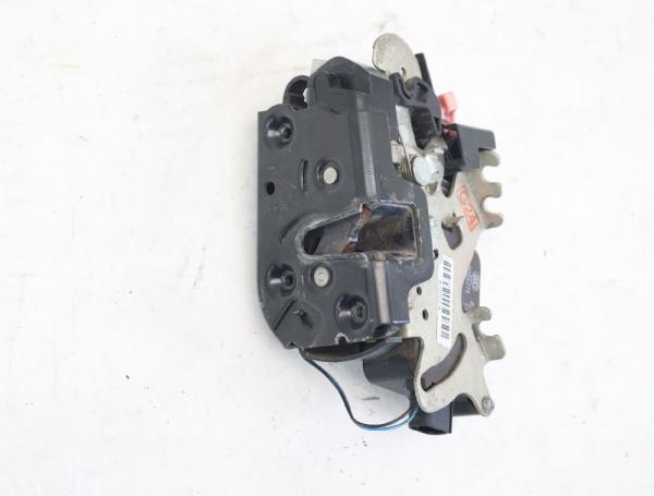 Türschloß vorn links 6397200300 Mercedes VITO 2 W639