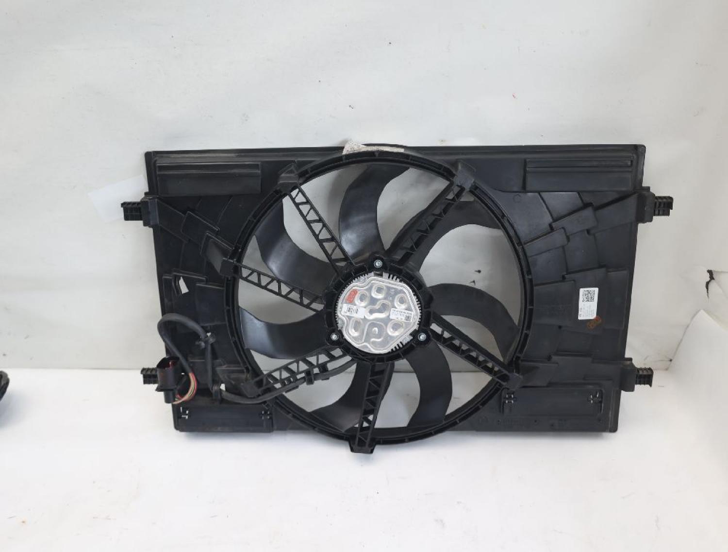 Ventilator (am Kühler) 5Q0121203DR VW T-ROC A11