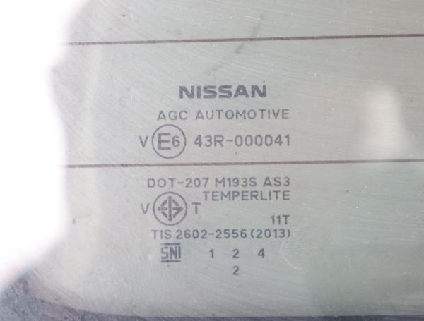 Heckscheibe 797005JN1D Nissan NAVARA D23