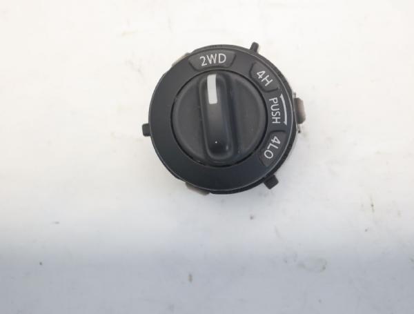 Schalter Allrad 25536JT30A Nissan NAVARA D23