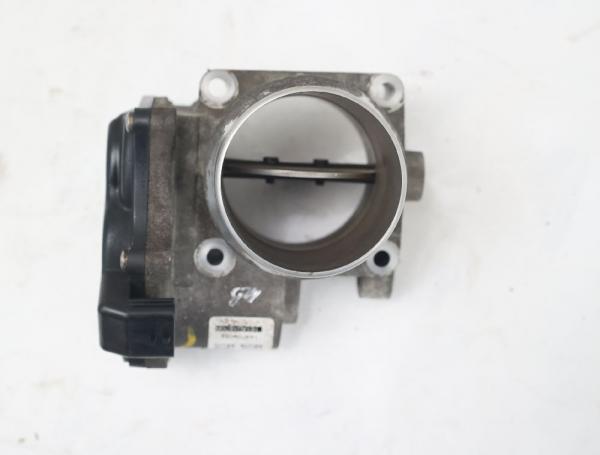 Drosselklappenstutzen 161A01670R Nissan NAVARA D23