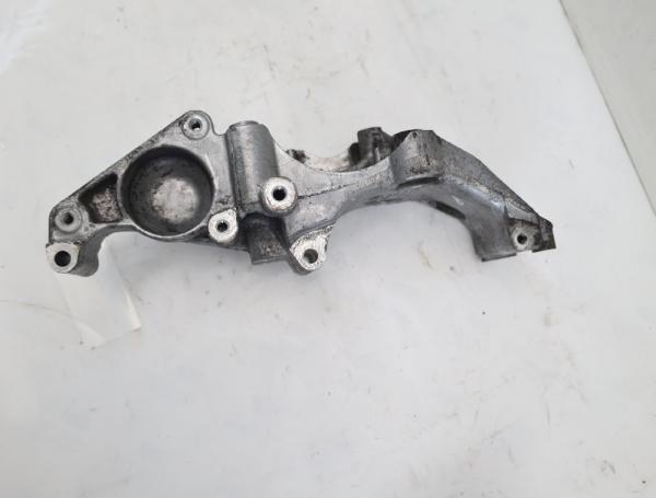 Aggregatehalter 117107563R Nissan NAVARA D23
